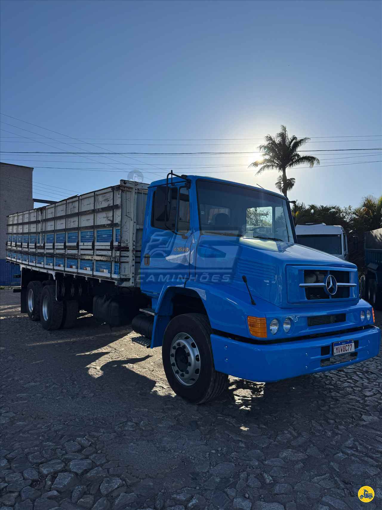CAMINHAO MERCEDES-BENZ MB 1620 Graneleiro Truck 6x2 JG Veículos e Caminhões CONSELHEIRO LAFAIETE MINAS GERAIS MG